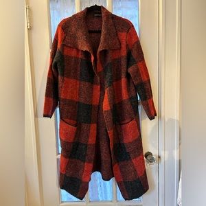 Red Plaid Sweater Jacket size Medium Joseph A. Chic & Cozy with a Flare!